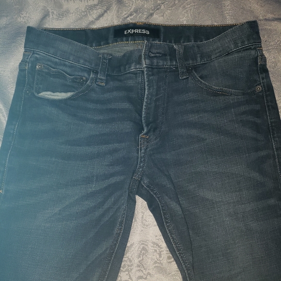 Express Jeans - Picture 3 of 5